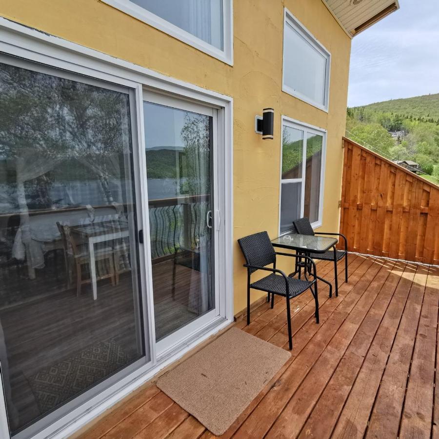 Lodge Knotty Pine Ocean Front - Adults Only *