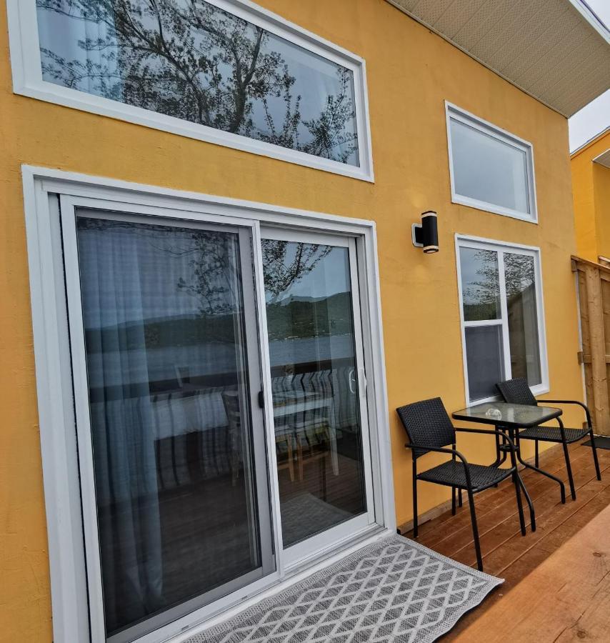 Knotty Pine Ocean Front - Adults Only *