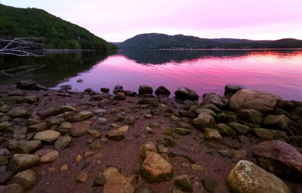 Lodge Knotty Pine Ocean Front - Adults Only