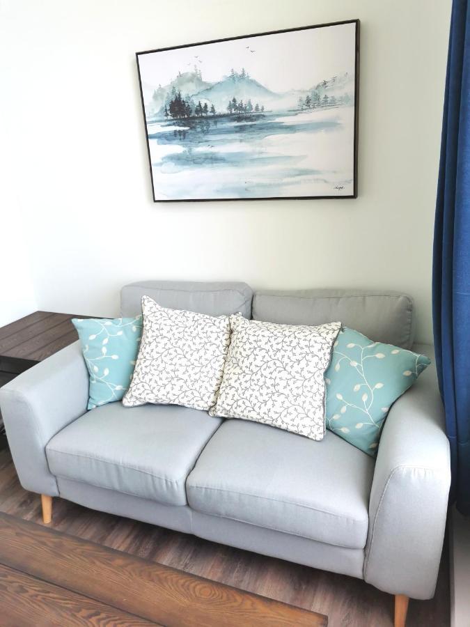 Knotty Pine Ocean Front - Adults Only Lodge