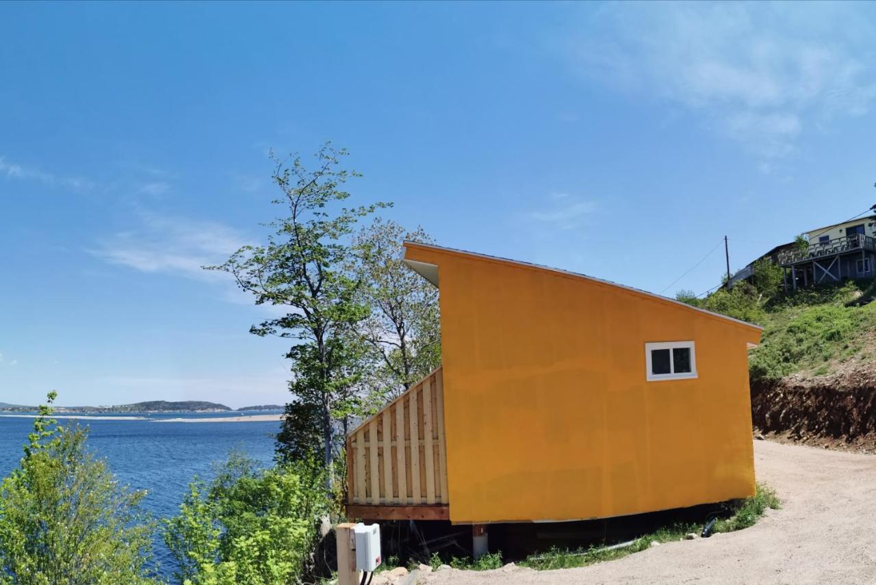 Knotty Pine Ocean Front - Adults Only *